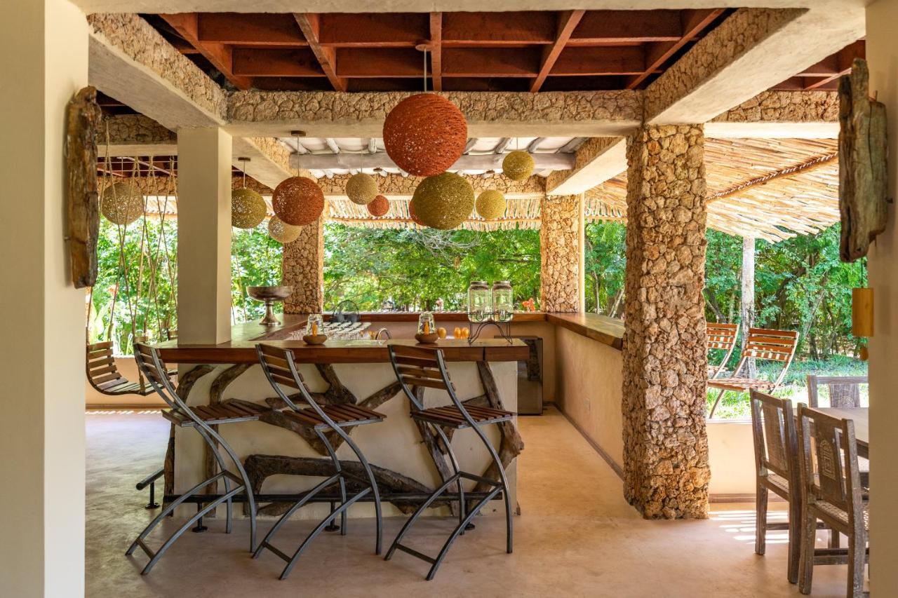 לינה וארוחת בוקר דיאני ביץ' Tombo House מראה חיצוני תמונה