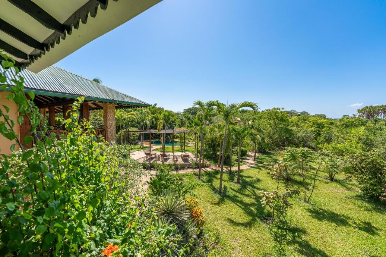 לינה וארוחת בוקר דיאני ביץ' Tombo House מראה חיצוני תמונה